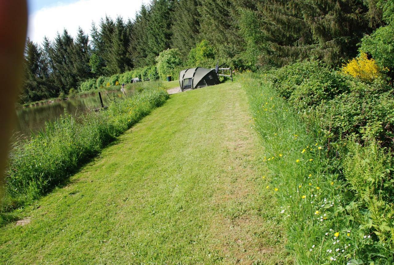 Spruce Lake Bed & Breakfast Sauviat-sur-Vige Exterior photo